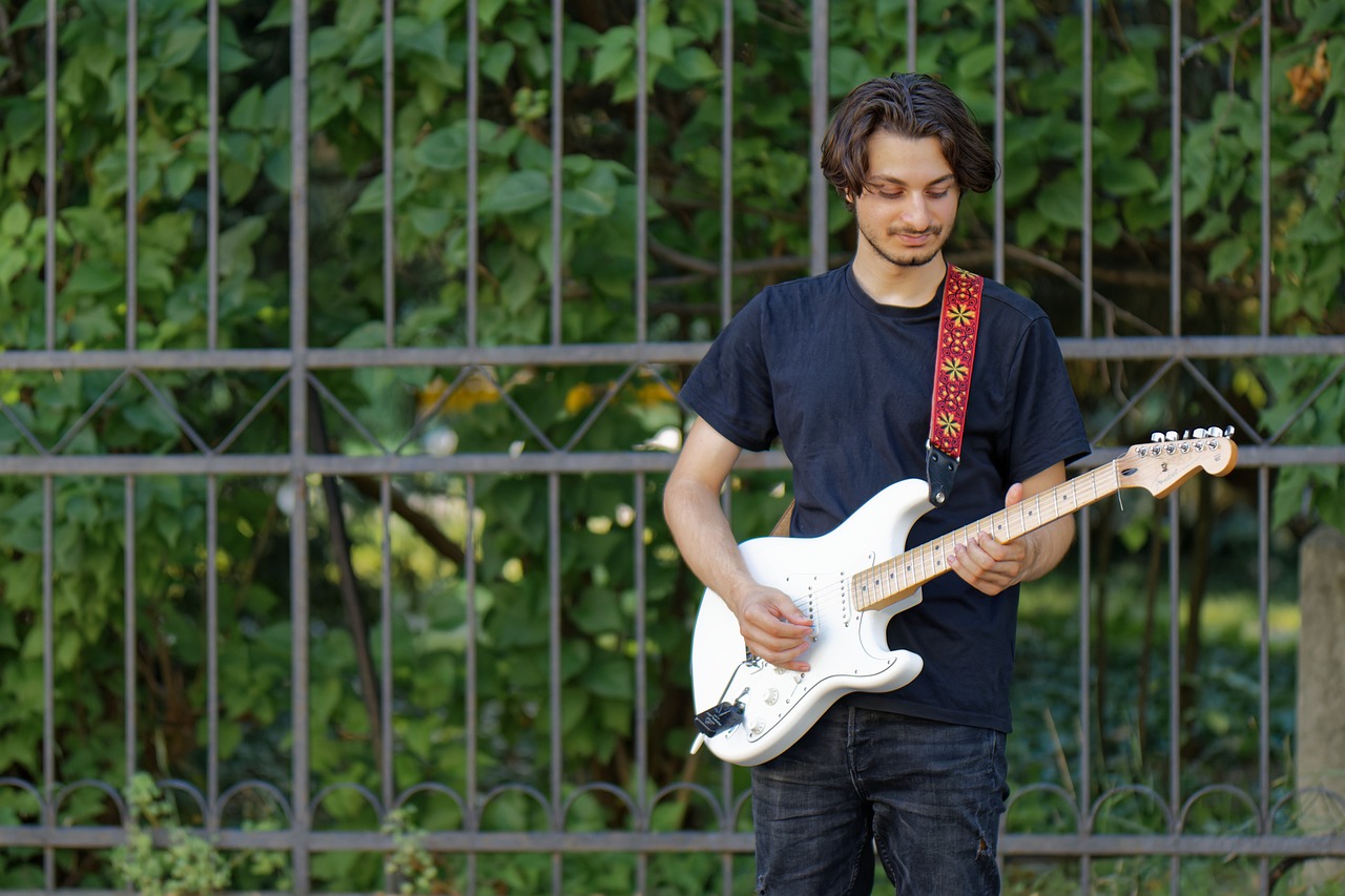 Confidence-Building Tips for Aspiring Musicians